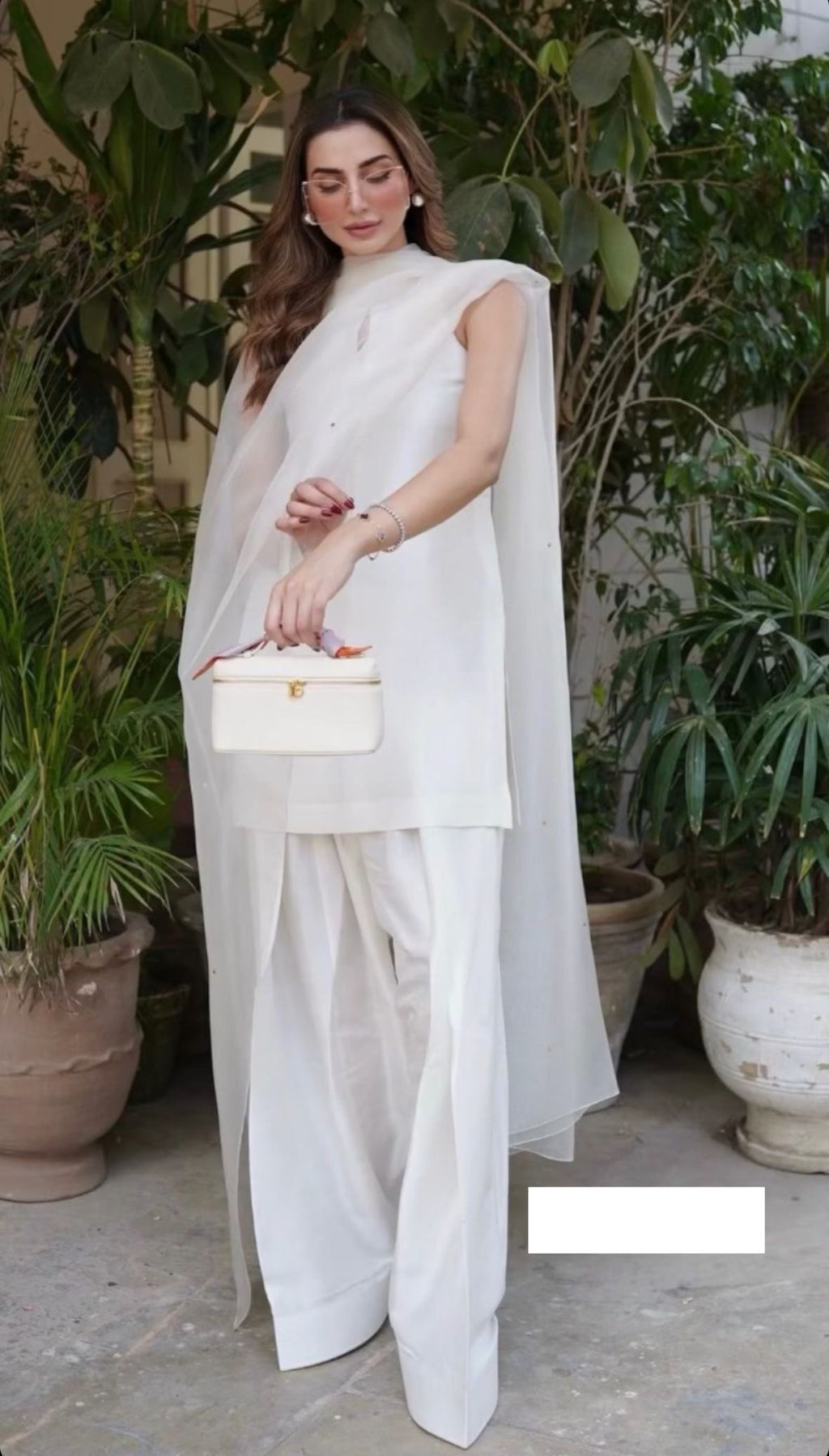 Silk sleeveless farshi set